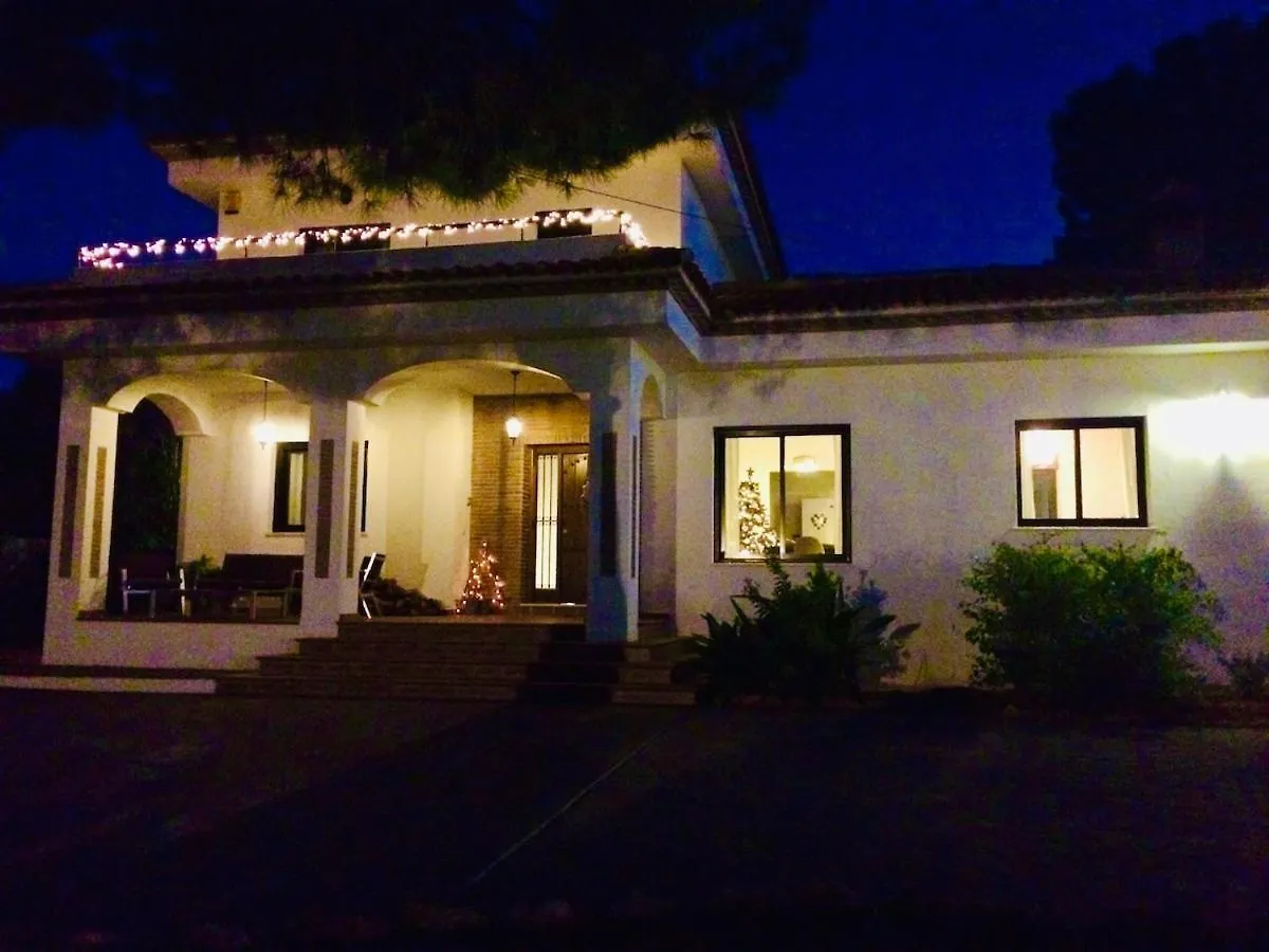 Villa Pinos Malaga With Private Pool, Garden, Bbq Alhaurin de la Torre