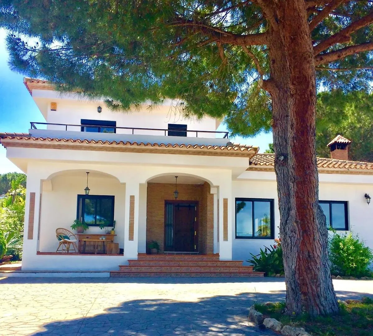Villa Pinos Malaga With Private Pool, Garden, Bbq Alhaurin de la Torre